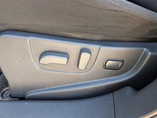 2011 Nissan Rogue SV