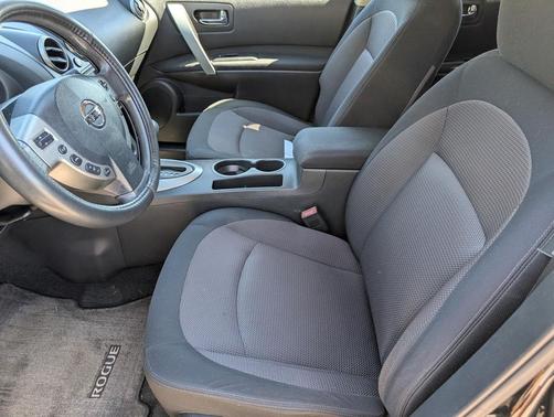 2011 Nissan Rogue SV