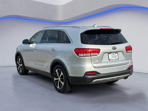 Sparkling Silver 2016 Kia Sorento EX