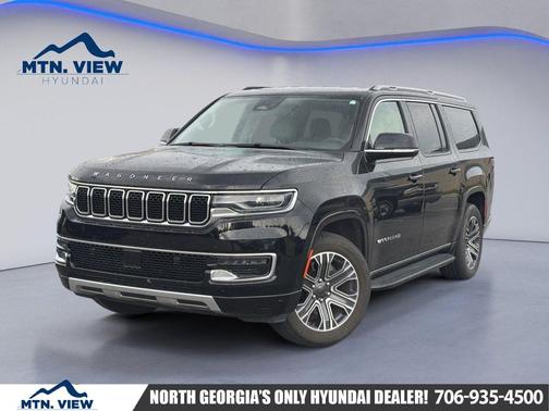 Diamond Black Crystal Pearlcoat 2024 Jeep Wagoneer L Series II