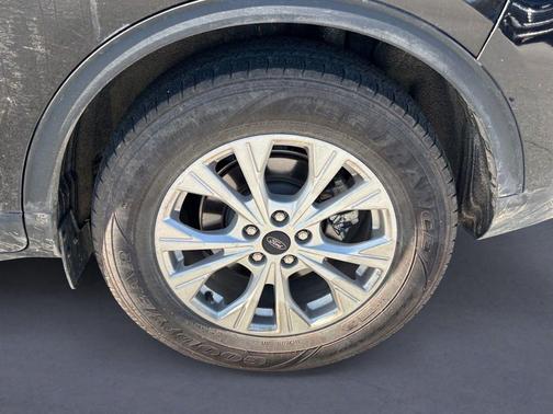 Black Metallic 2024 Ford Escape Active