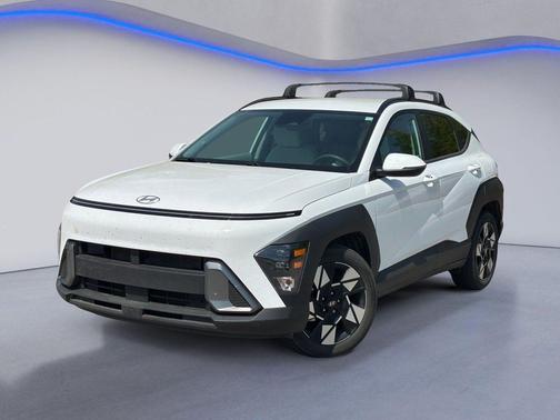 Atlas White 2024 Hyundai KONA SEL