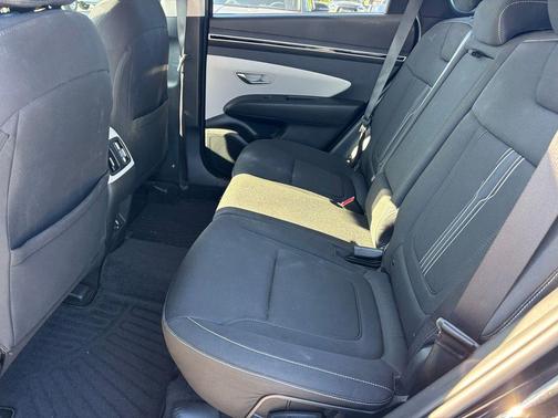 Black Pearl 2024 Hyundai TUCSON SEL