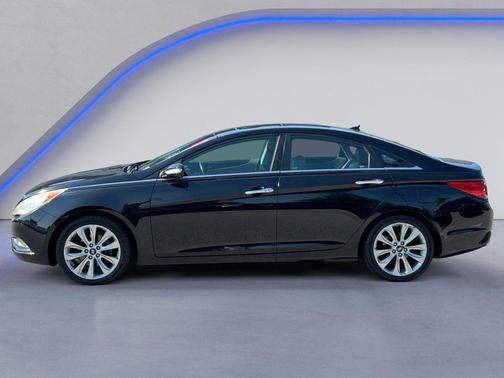 Phantom Black Metallic 2011 Hyundai SONATA Limited 2.0T