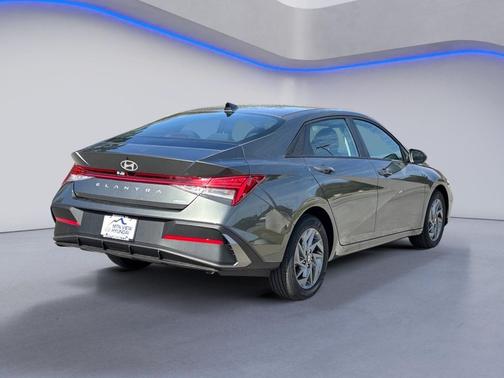 2026 Hyundai ELANTRA HEV Blue