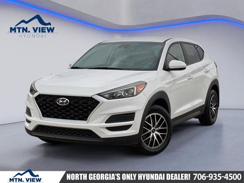 Dazzling White 2019 Hyundai TUCSON SE