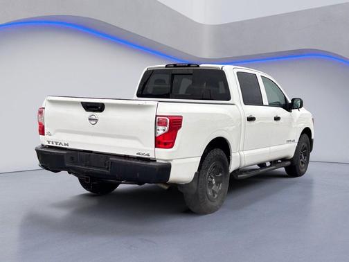 Glacier White 2019 Nissan Titan S