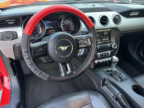 2015 Ford Mustang EcoBoost Premium