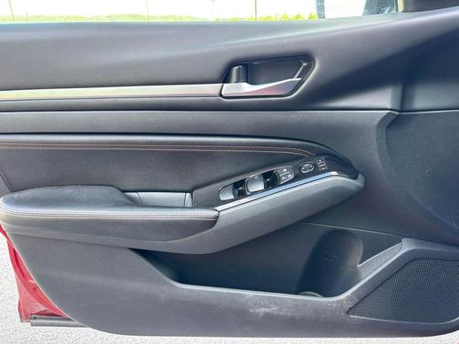 Scarlet Ember Tintcoat 2023 Nissan Altima SR FWD