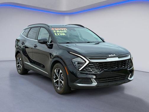 Ebony Black 2025 Kia Sportage EX