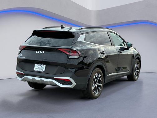 Ebony Black 2025 Kia Sportage EX