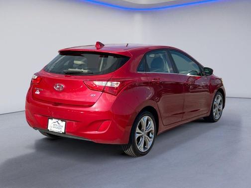 Red 2013 Hyundai Elantra GT Base