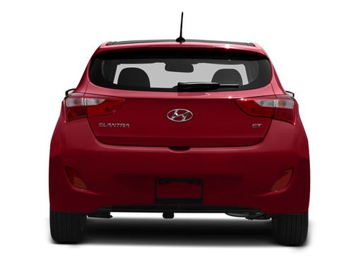 Red 2013 Hyundai Elantra GT Base