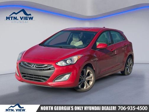 Red 2013 Hyundai Elantra GT Base