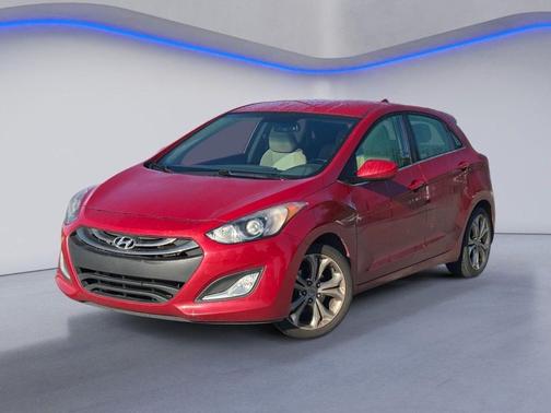 Red 2013 Hyundai Elantra GT Base