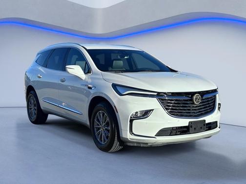 2023 Buick Enclave Essence FWD