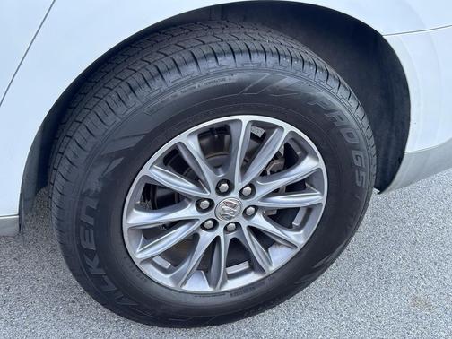 2023 Buick Enclave Essence FWD