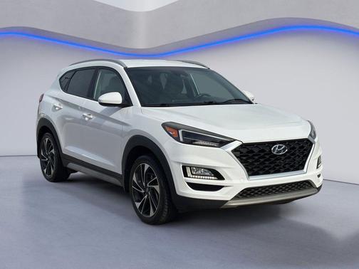 2020 Hyundai TUCSON Sport