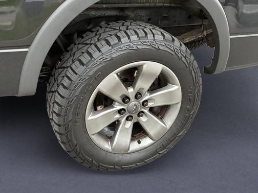 Tuxedo Black Metallic 2013 Ford F-150 FX4