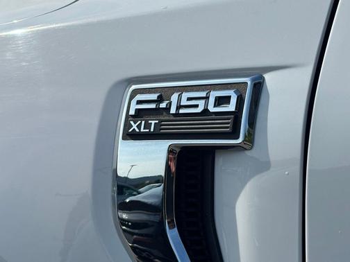 Oxford White 2021 Ford F-150 XLT