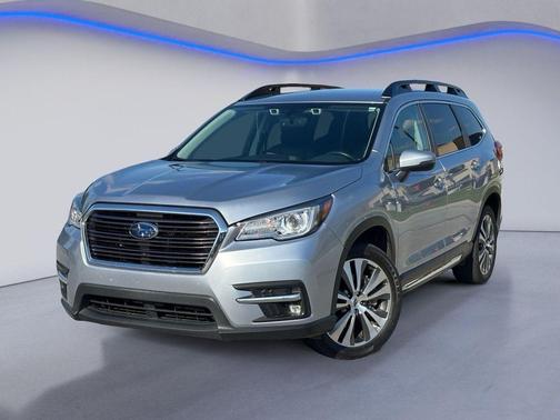 Ice Silver Metallic 2022 Subaru Ascent Limited 8-Passenger