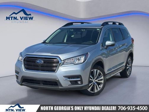 Ice Silver Metallic 2022 Subaru Ascent Limited 8-Passenger