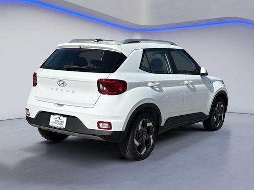 Lunar White 2026 Hyundai VENUE SEL
