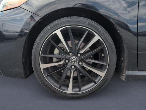 Midnight Black Metallic 2019 Toyota Camry XSE