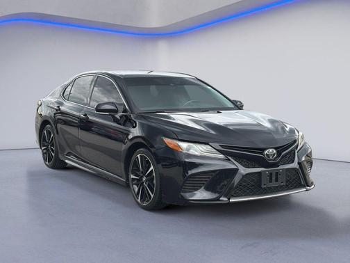 Midnight Black Metallic 2019 Toyota Camry XSE
