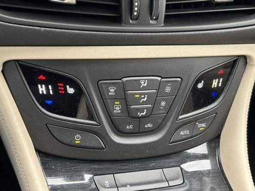 2018 Buick Envision Essence