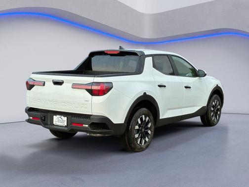Atlas White 2027 Hyundai SANTA CRUZ SE