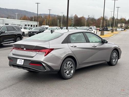 2025 Hyundai ELANTRA HEV Blue
