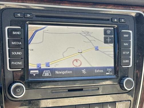 2012 Volkswagen Passat 3.6 SEL Premium