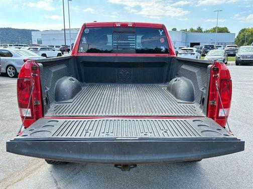 Flame Red Clearcoat 2016 RAM 1500 SLT