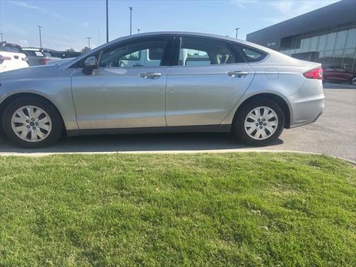 2020 Ford Fusion S