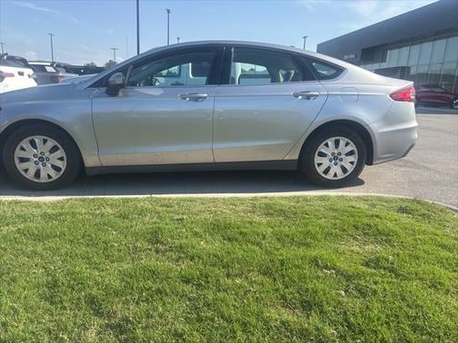 2020 Ford Fusion S