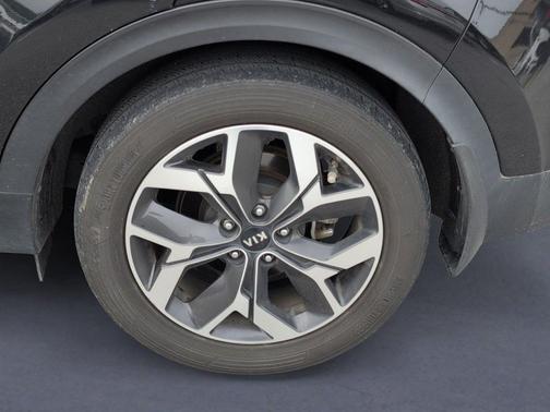 Black Cherry Pearl 2021 Kia Sportage EX