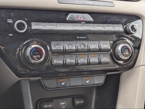 Black Cherry Pearl 2021 Kia Sportage EX