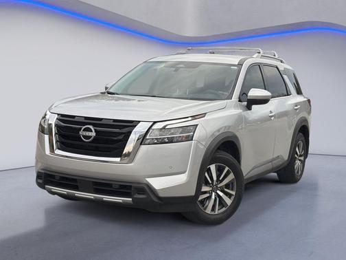 2024 Nissan Pathfinder SL 4WD
