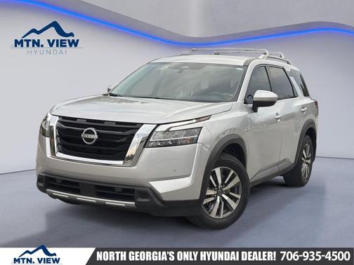 2024 Nissan Pathfinder SL 4WD