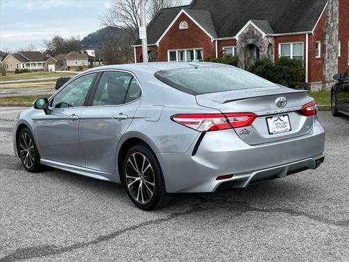 Celestial Silver Metallic 2020 Toyota Camry SE