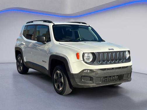 Alpine White 2018 Jeep Renegade Sport