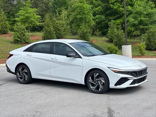 2025 Hyundai ELANTRA Sport
