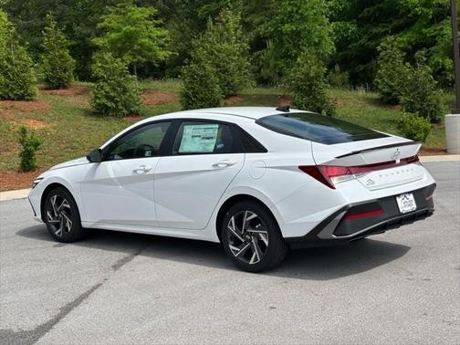 2025 Hyundai ELANTRA Sport
