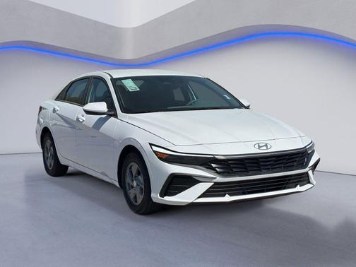 Serenity White Pearl 2026 Hyundai ELANTRA SE