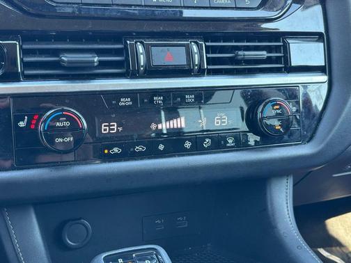 2022 Nissan Pathfinder SV 2WD