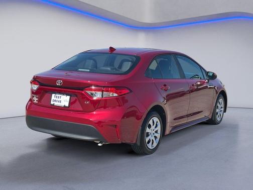 Pearl 2025 Toyota Corolla LE