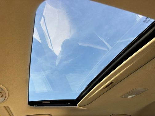 Mineral Beige Pearl 2018 Hyundai ELANTRA Value Edition