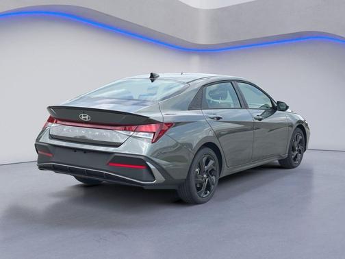 Amazon Gray 2026 Hyundai ELANTRA Sport