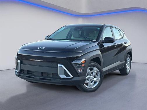 Abyss Black Pearl 2026 Hyundai KONA SE